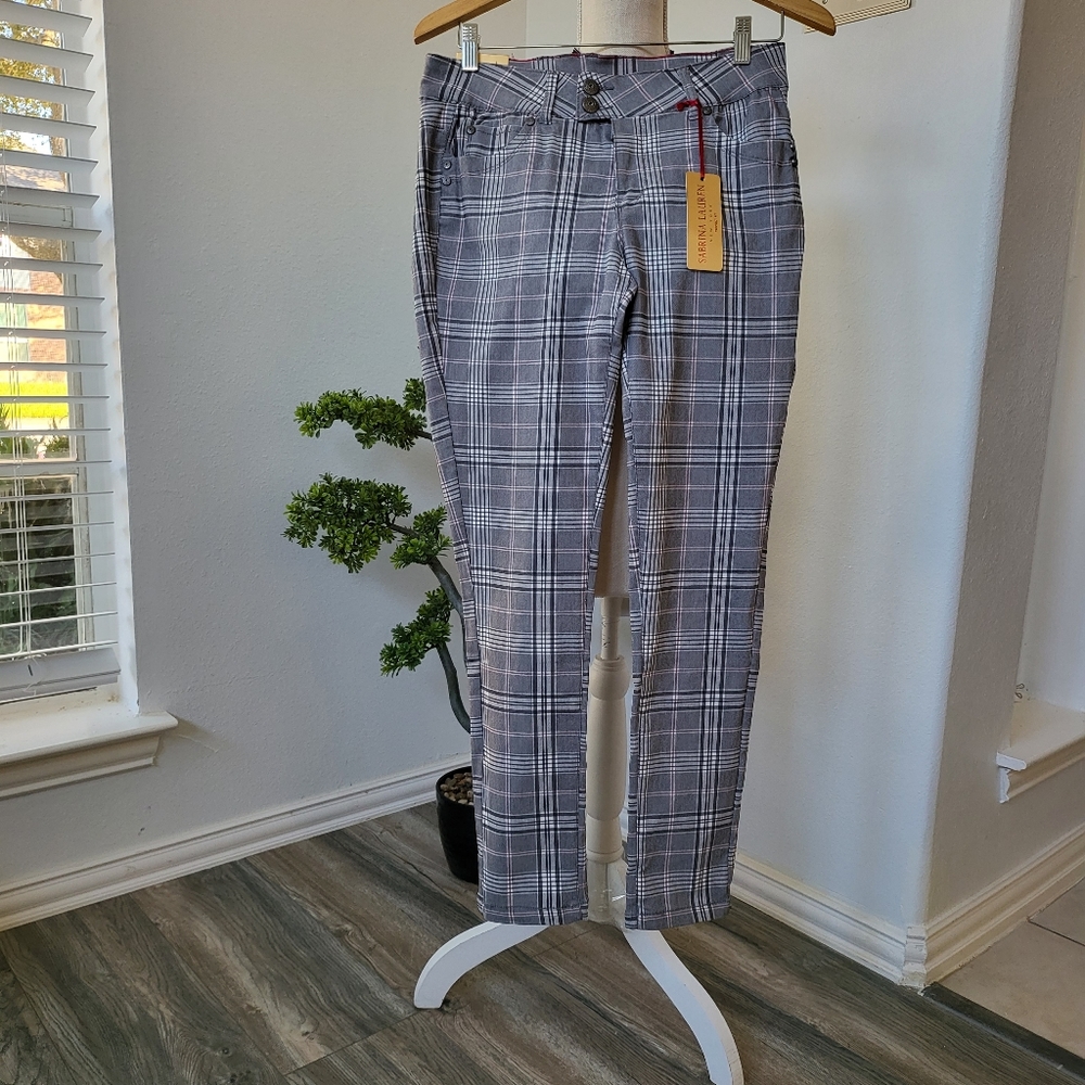 Sabrina Lauren New York Pants